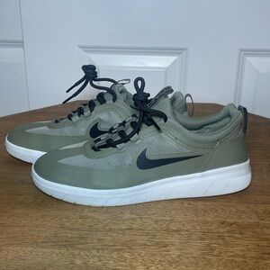 Nike SB Nyjah Free 2 – Army Green/Black – Men’s Size 7